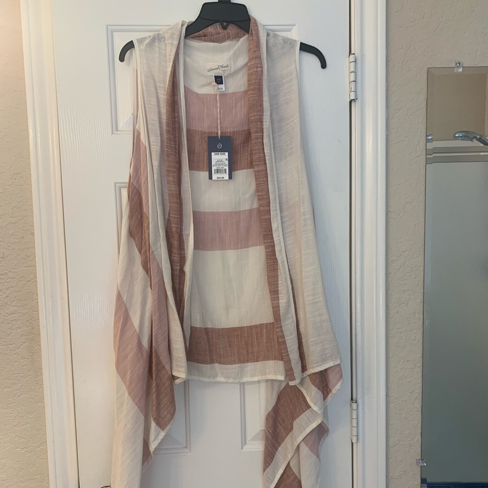 Universal Tread Vest